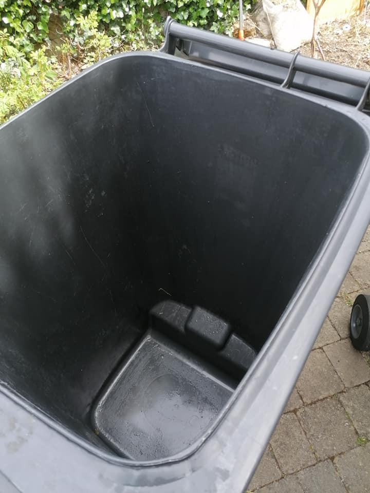 Wheelie bin after Green Cleen cleaning